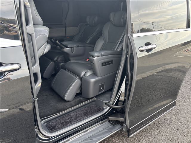 صورة مصغرة 62 لـ 2024 Lexus LM
