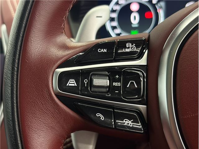2021 Aston Martin DBX — миниатюра 27