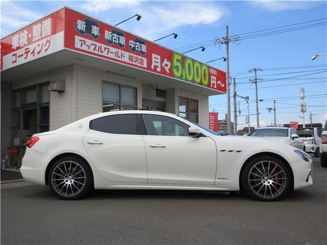 صورة مصغرة 12 لـ 2018 Maserati GRAN SPORT