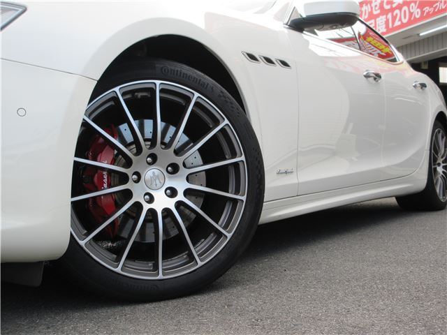 صورة مصغرة 11 لـ 2018 Maserati GRAN SPORT