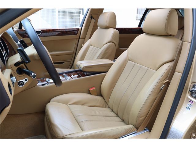 2006 Bentley FLYING SPUR — миниатюра 26