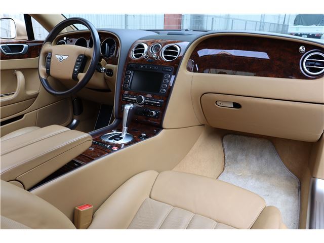2006 Bentley FLYING SPUR — миниатюра 29