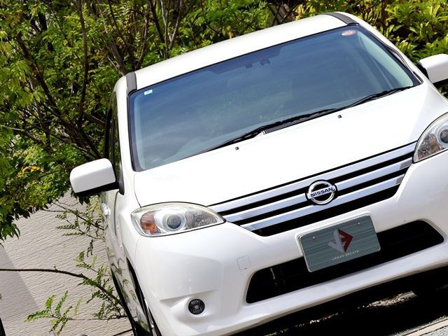 2016 Nissan LAFESTA 照片 9