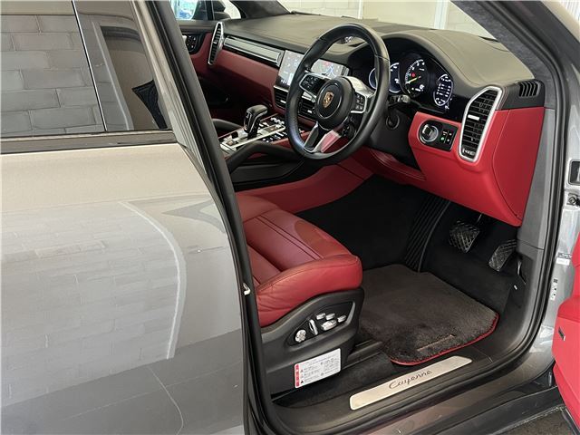 2020 Porsche CAYENNE COUPE — миниатюра 18