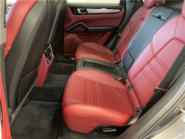 2020 Porsche CAYENNE COUPE — миниатюра 28