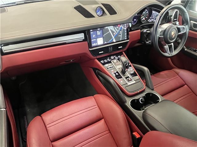 2020 Porsche CAYENNE COUPE — миниатюра 31