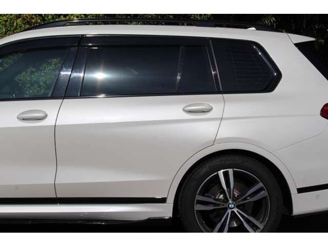 2020 BMW X7 缩略图 24
