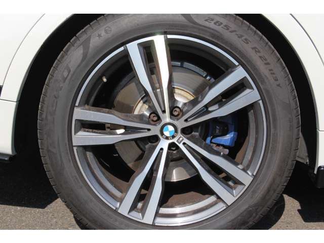 2020 BMW X7 缩略图 32