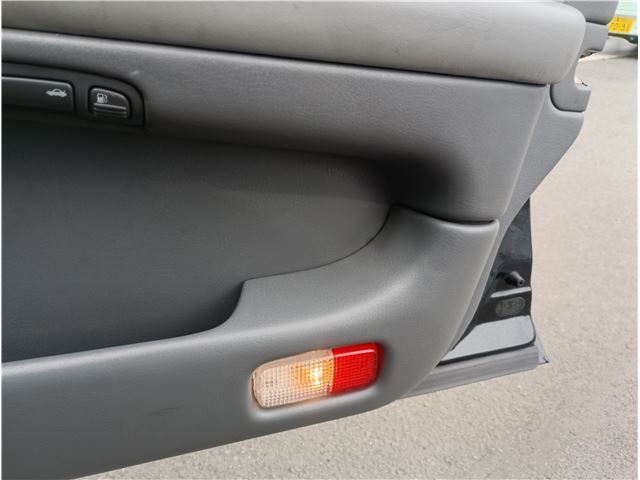 صورة مصغرة 23 لـ 2002 Nissan PRESIDENT