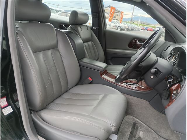 صورة مصغرة 25 لـ 2002 Nissan PRESIDENT