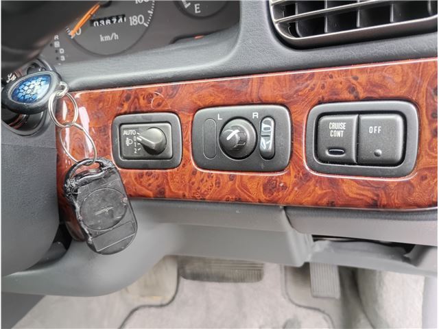 صورة مصغرة 27 لـ 2002 Nissan PRESIDENT