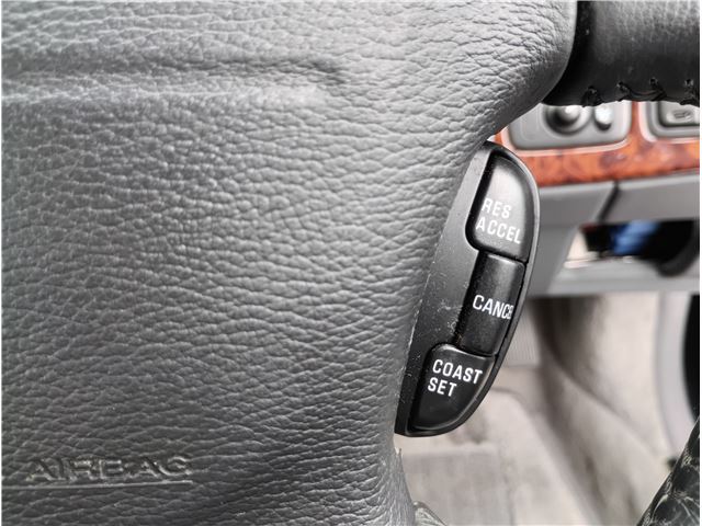 صورة مصغرة 33 لـ 2002 Nissan PRESIDENT