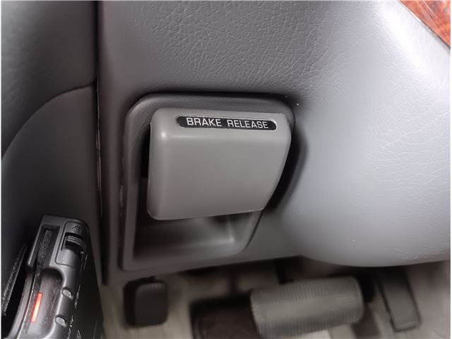 صورة مصغرة 35 لـ 2002 Nissan PRESIDENT