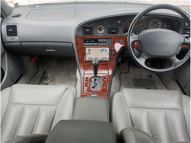 صورة مصغرة 44 لـ 2002 Nissan PRESIDENT