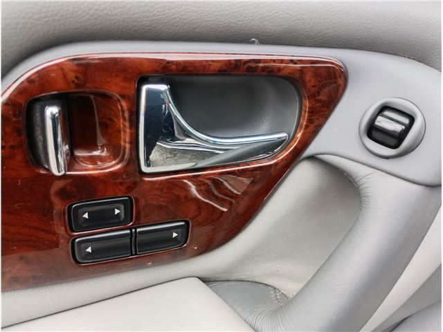 صورة مصغرة 50 لـ 2002 Nissan PRESIDENT
