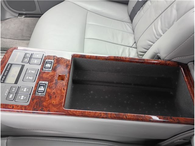 صورة مصغرة 63 لـ 2002 Nissan PRESIDENT