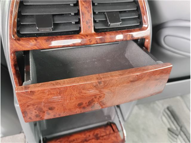 صورة مصغرة 67 لـ 2002 Nissan PRESIDENT