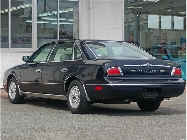 صورة 6 لـ 2002 Nissan PRESIDENT