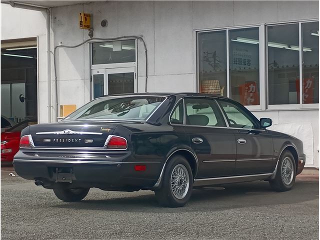 صورة 5 لـ 2002 Nissan PRESIDENT