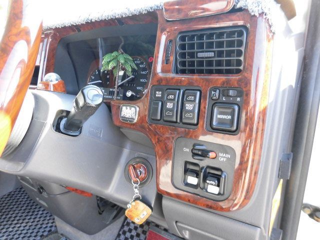 1997 Honda STEP WAGON — миниатюра 13