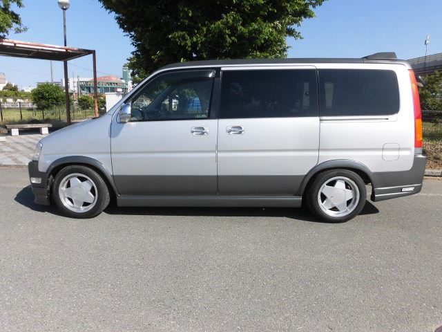 1997 Honda STEP WAGON — фото 2