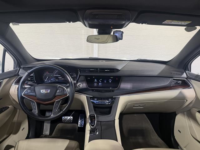 صورة مصغرة 3 لـ 2019 Cadillac XT5