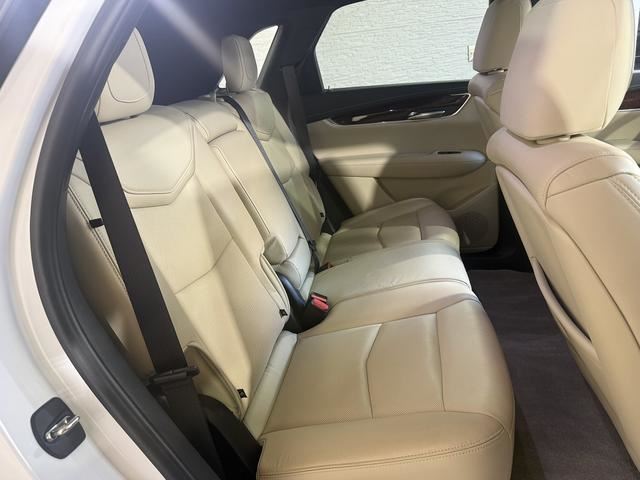 صورة مصغرة 16 لـ 2019 Cadillac XT5