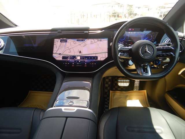 2024 Mercedes-BENZ EQE AMG photo 3