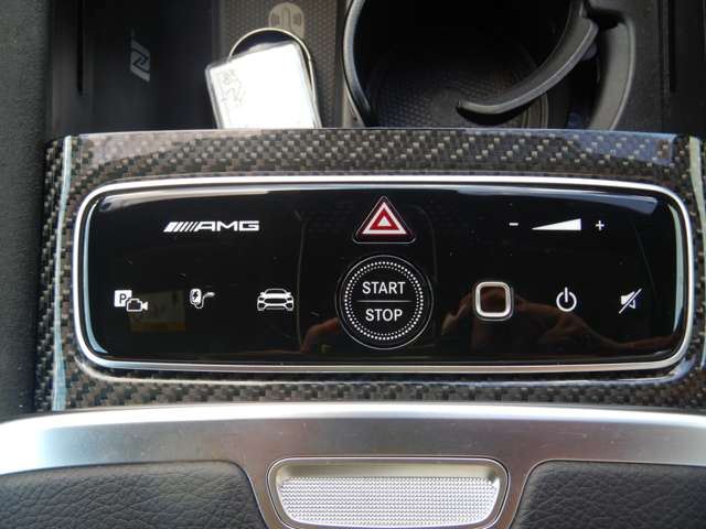 2024 Mercedes-BENZ EQE AMG — миниатюра 33
