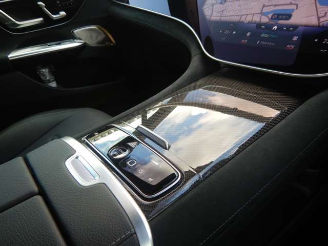 2024 Mercedes-BENZ EQE AMG photo 10