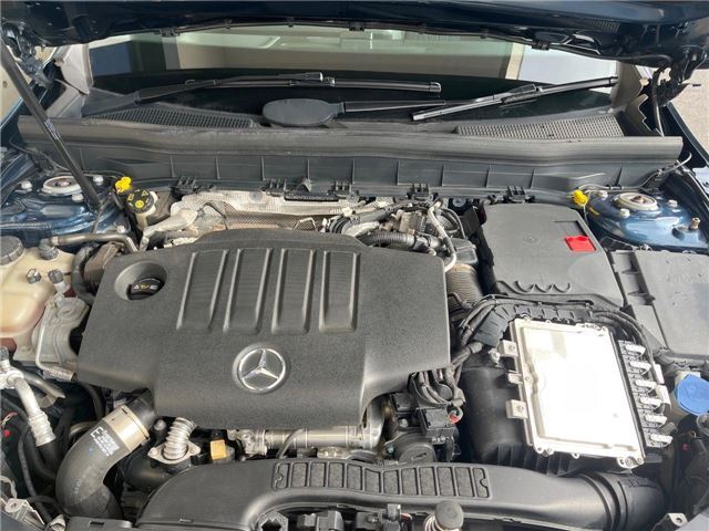 2020 Mercedes-BENZ GLB 缩略图 22