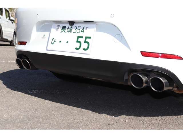 2015 Porsche CARRERA GT 缩略图 26
