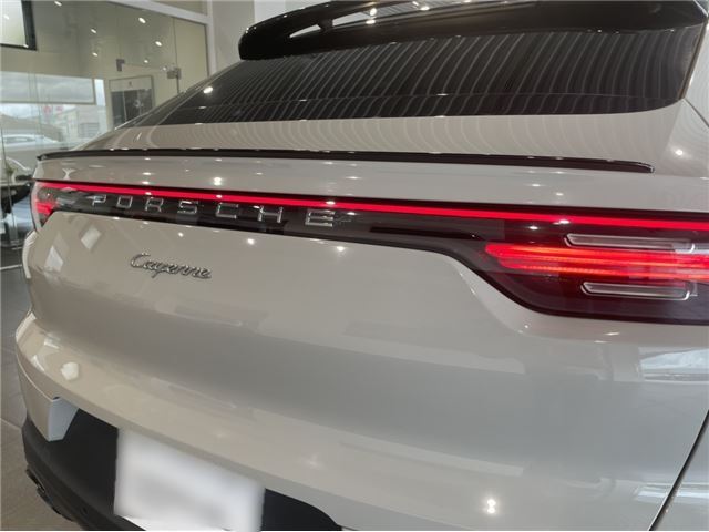 2020 Porsche CAYENNE COUPE — миниатюра 12