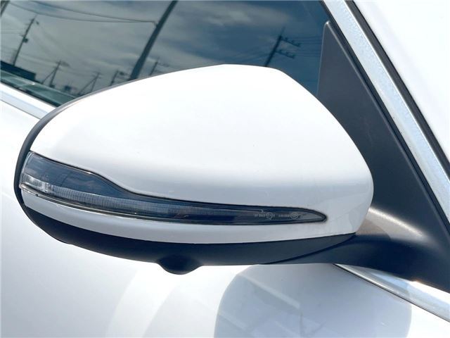 2020 Mercedes-BENZ GLB 缩略图 19
