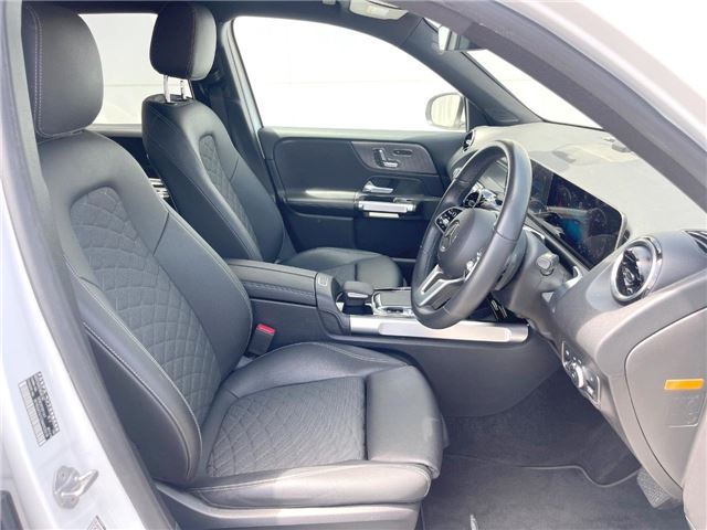 2020 Mercedes-BENZ GLB 缩略图 29