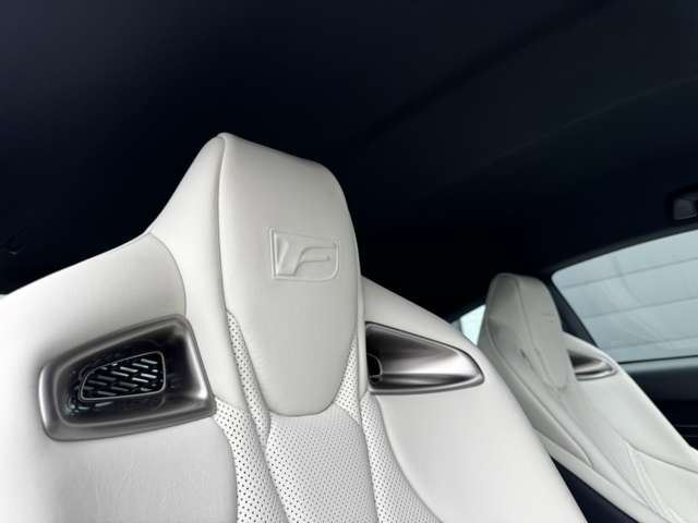 صورة مصغرة 34 لـ 2015 Lexus RC F