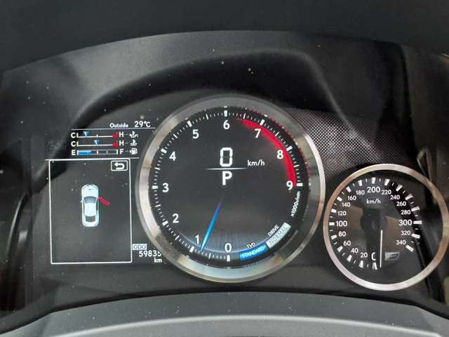 صورة مصغرة 38 لـ 2015 Lexus RC F