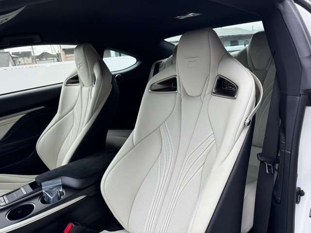 صورة مصغرة 48 لـ 2015 Lexus RC F