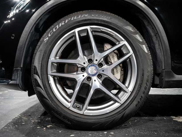 صورة 4 لـ 2016 Mercedes-BENZ GLC