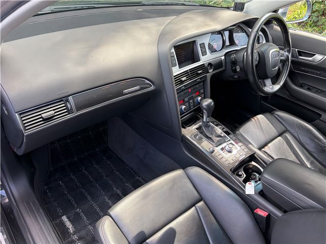 2010 AUDI S6 — миниатюра 27