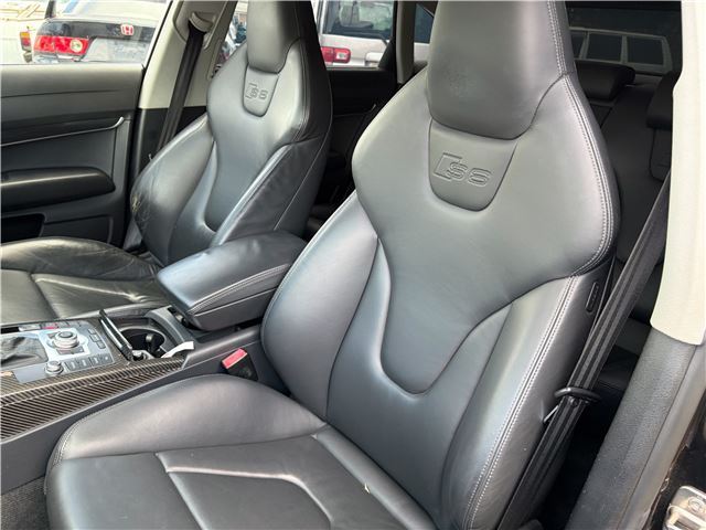 2010 AUDI S6 — миниатюра 29