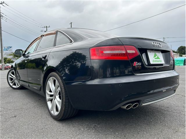 2010 AUDI S6 — миниатюра 52