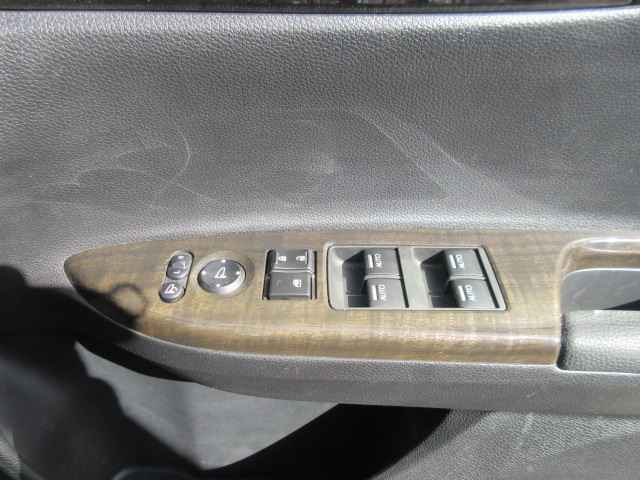 صورة مصغرة 23 لـ 2013 Honda ACCORD HYBRID