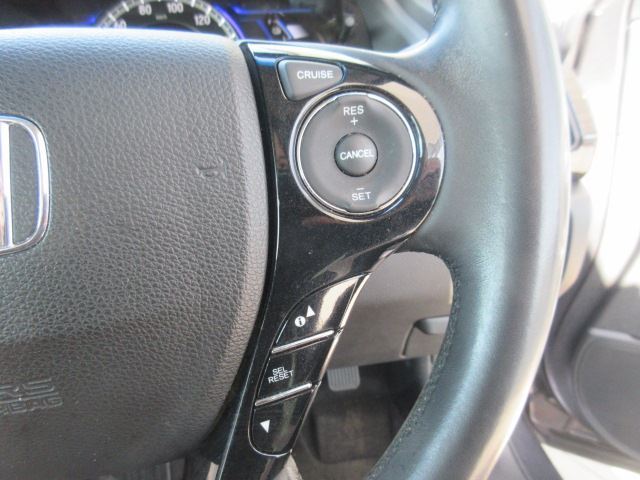 صورة مصغرة 25 لـ 2013 Honda ACCORD HYBRID