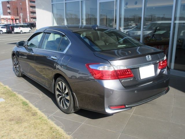 2013 Honda ACCORD HYBRID — фото 5