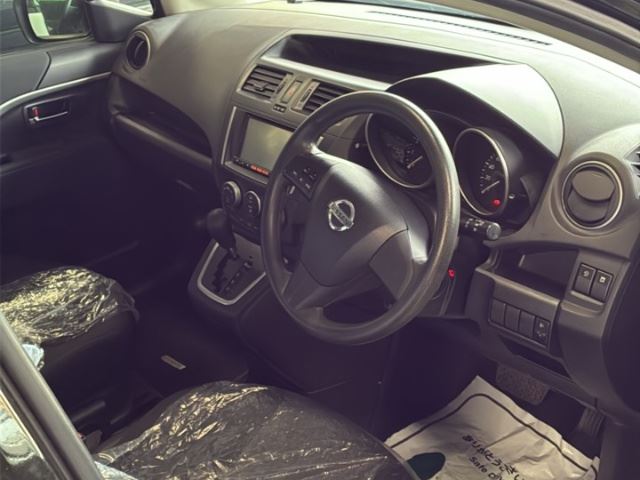 2014 Nissan LAFESTA 照片 3
