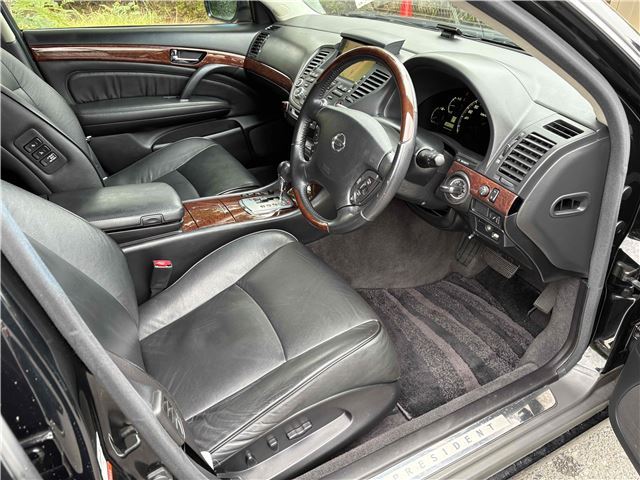 صورة 3 لـ 2006 Nissan PRESIDENT