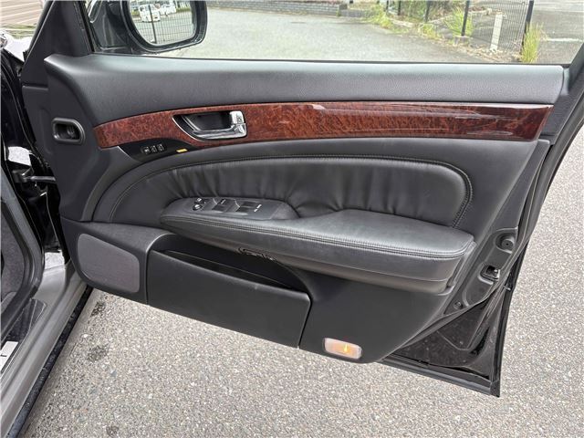 صورة مصغرة 25 لـ 2006 Nissan PRESIDENT