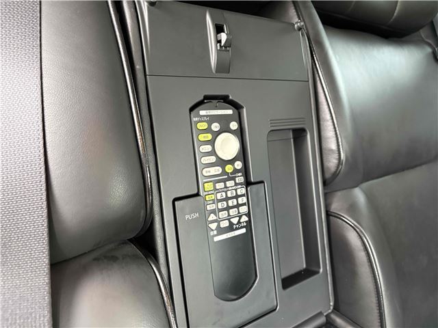 صورة مصغرة 44 لـ 2006 Nissan PRESIDENT