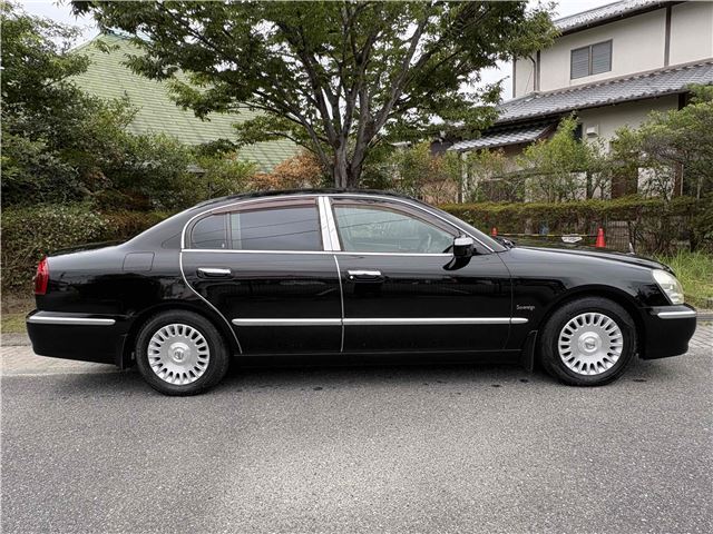 صورة 10 لـ 2006 Nissan PRESIDENT